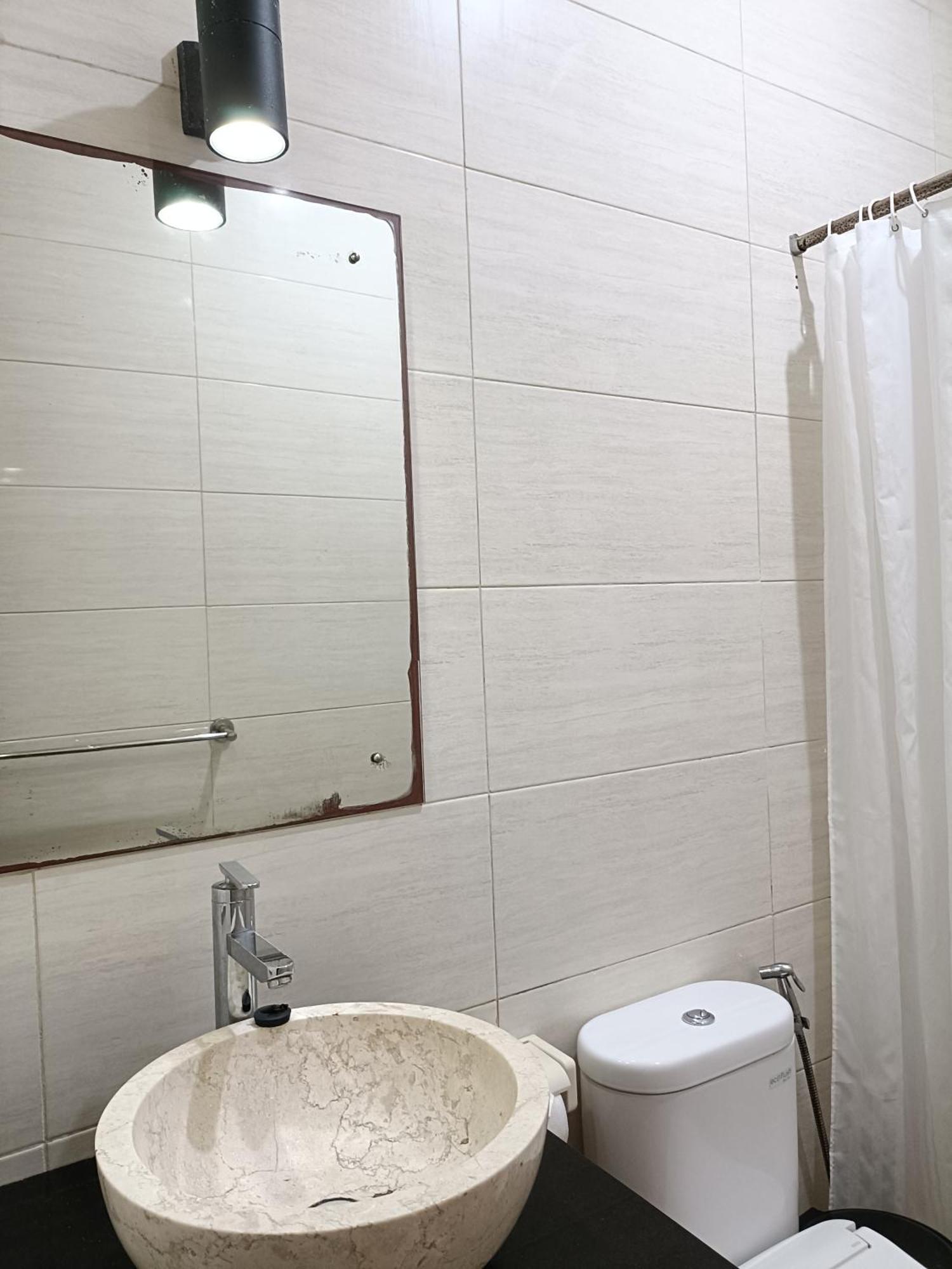 Ngetis Home Stay Санур Экстерьер фото