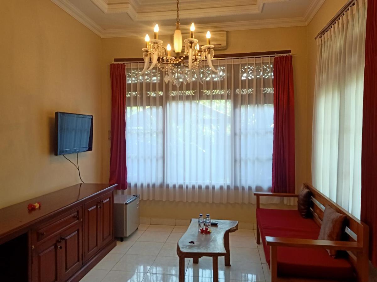 Ngetis Home Stay Санур Экстерьер фото